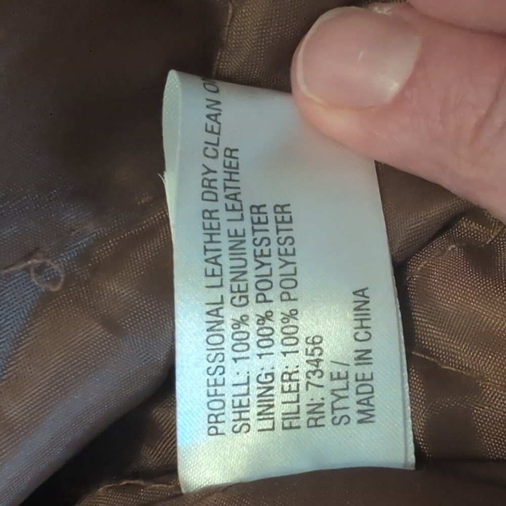 Brown 100% Leather Zip Up Jacket With Fringe Arms. Comint Brown Leather Coat - Picture 6 of 15